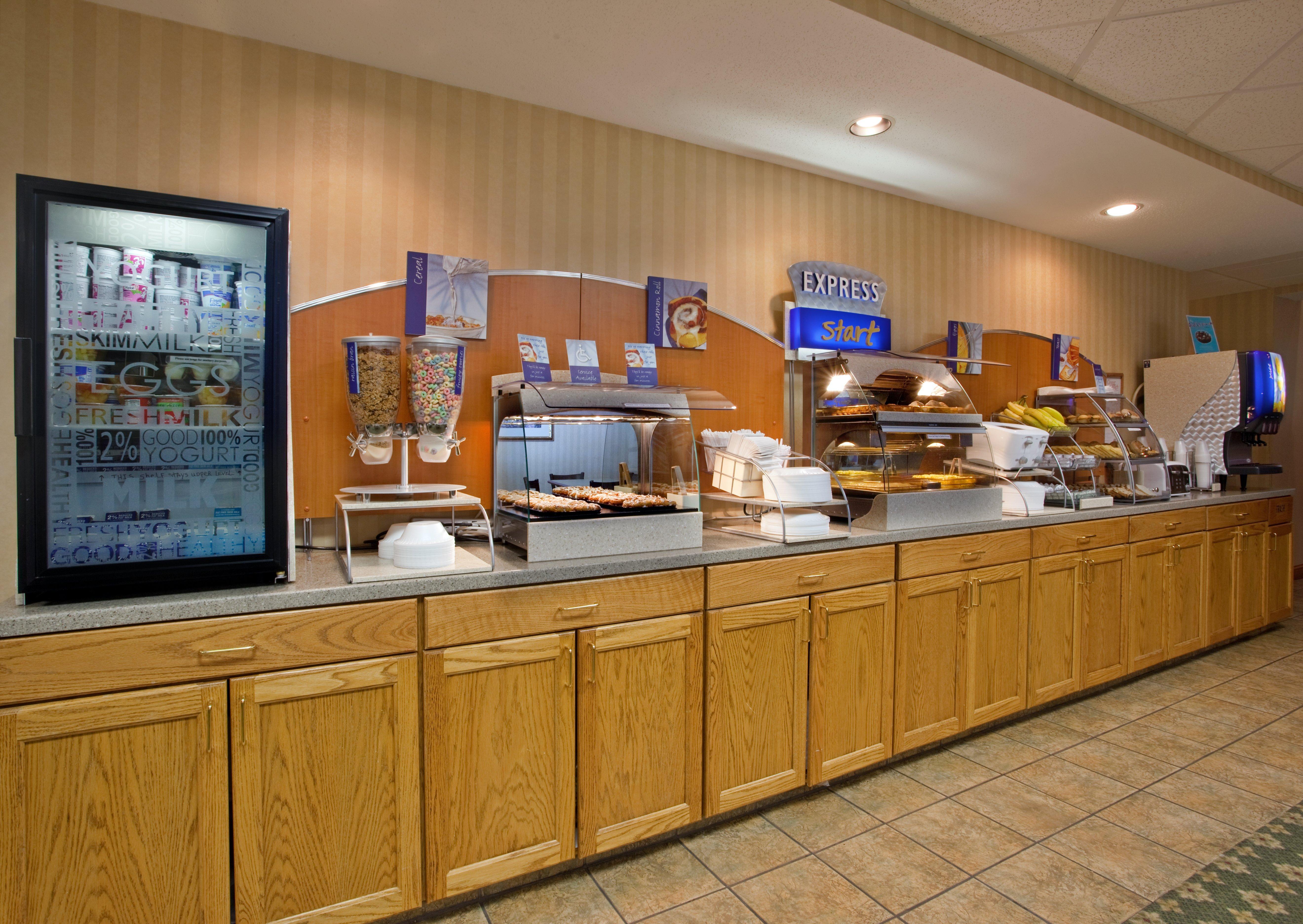 Holiday Inn Express Mount Pleasant- Scottdale By Ihg Екстер'єр фото