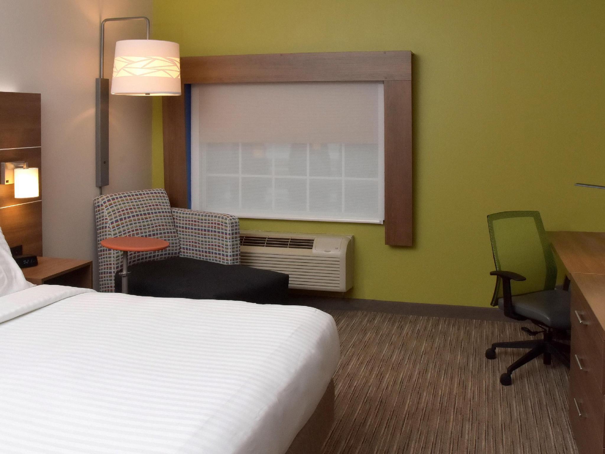 Holiday Inn Express Mount Pleasant- Scottdale By Ihg Екстер'єр фото