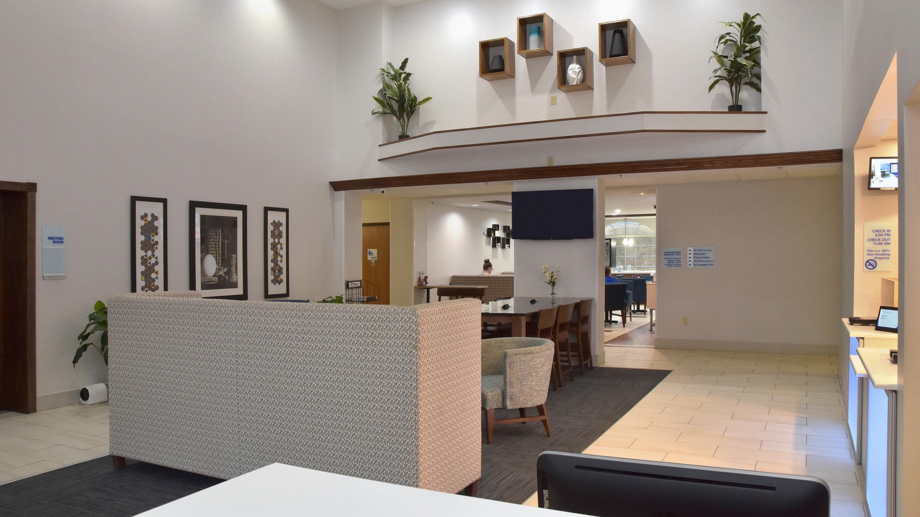 Holiday Inn Express Mount Pleasant- Scottdale By Ihg Екстер'єр фото